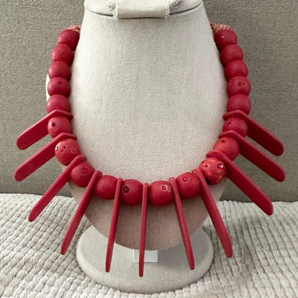 Vintage Red Frosted Glass Beaded Statement Necklace - Picture 1 of 7